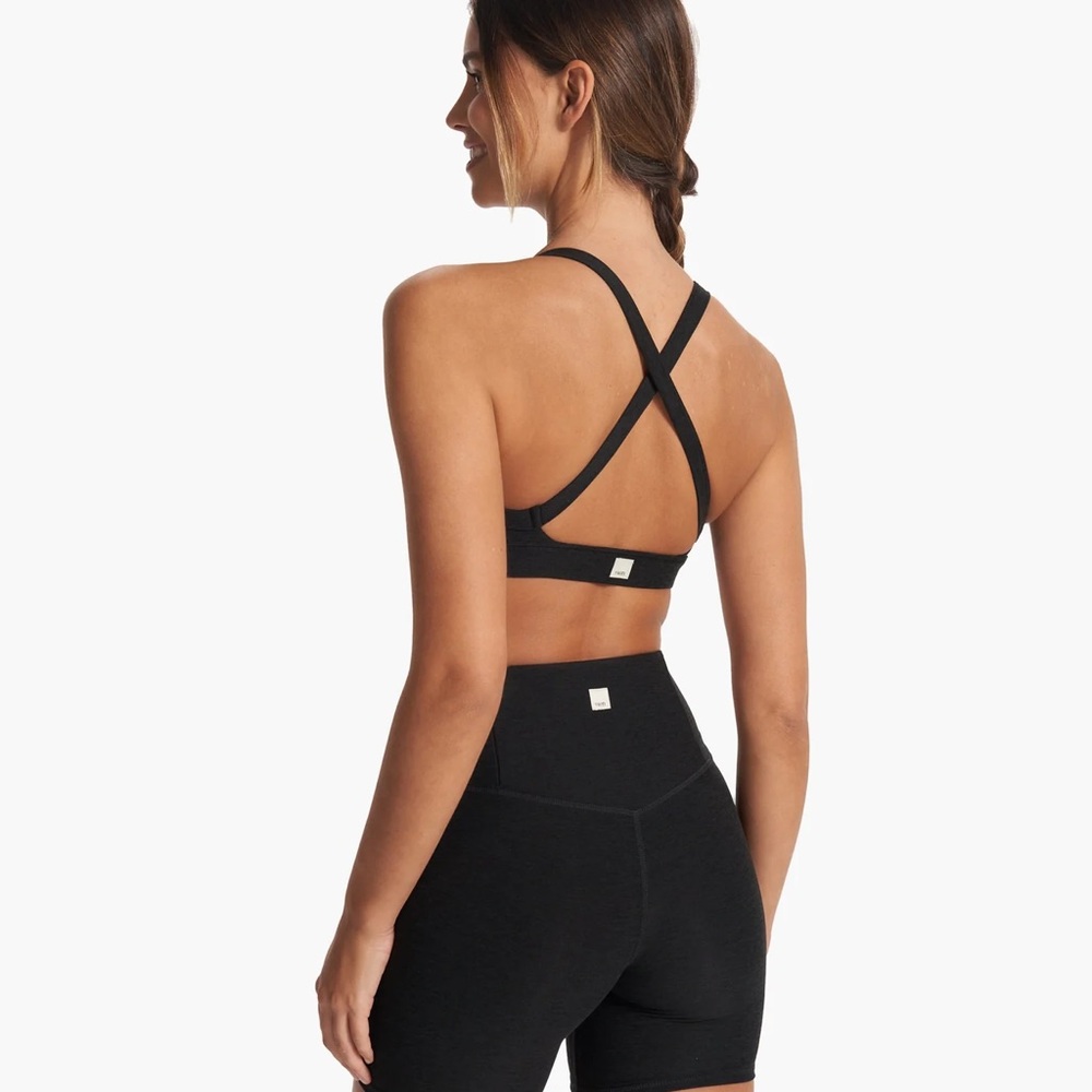 Vuori Elevation Ruched Bra - Picture 6 of 6